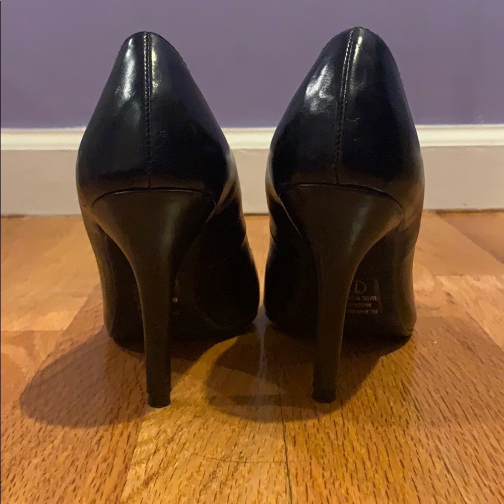 Open toe heels - Picture 2 of 3